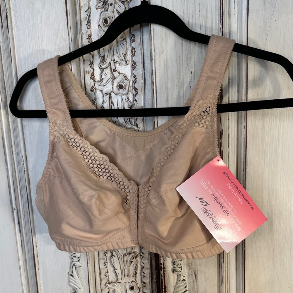 Exquisite Form Fully Women's Tan Lace Trim Front Closing Back Smoothing Bra NWT